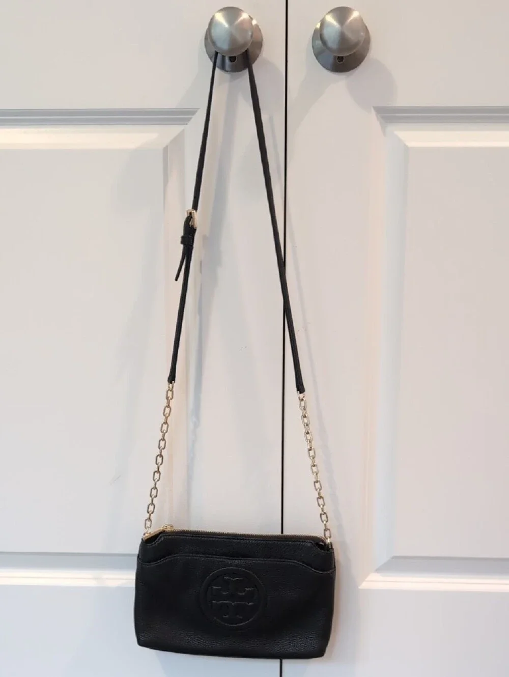 Tory Burch Black Pebbled Leather Crossbody with Gold Chain